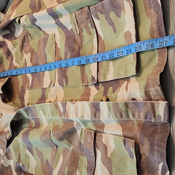 Forever 21 Camo Shacket Jacket - Picture 10 of 10
